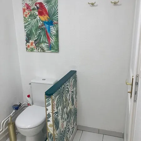 Le Joli Nid Beaunois, Plein Centre Parking Apartment Beaune (Cote d'Or)